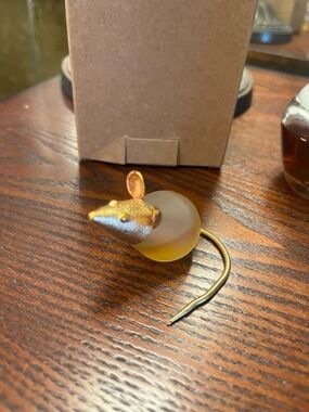Vintage Antique Avon Mouse Perfume Cologne Bottle Charisma Gold Cute